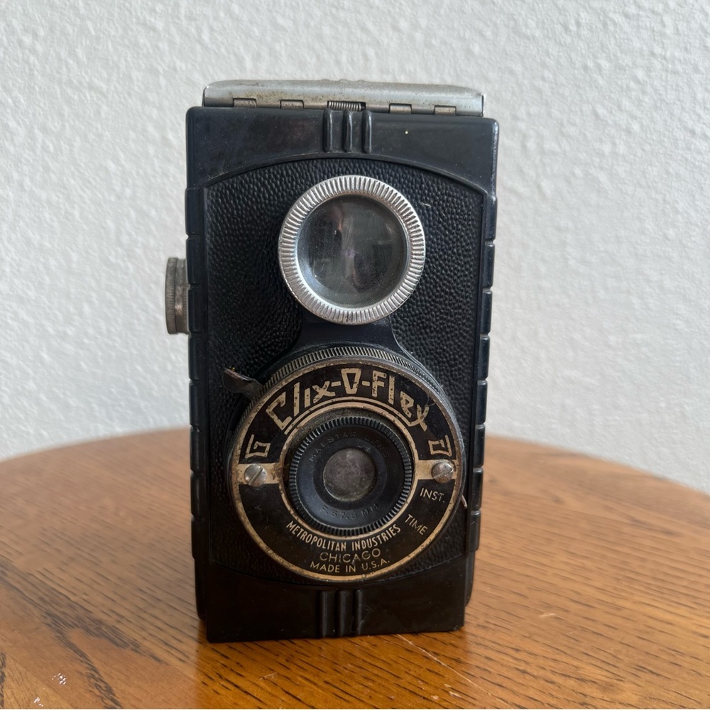 Click-O-Flex Metropolitan Industries Camera